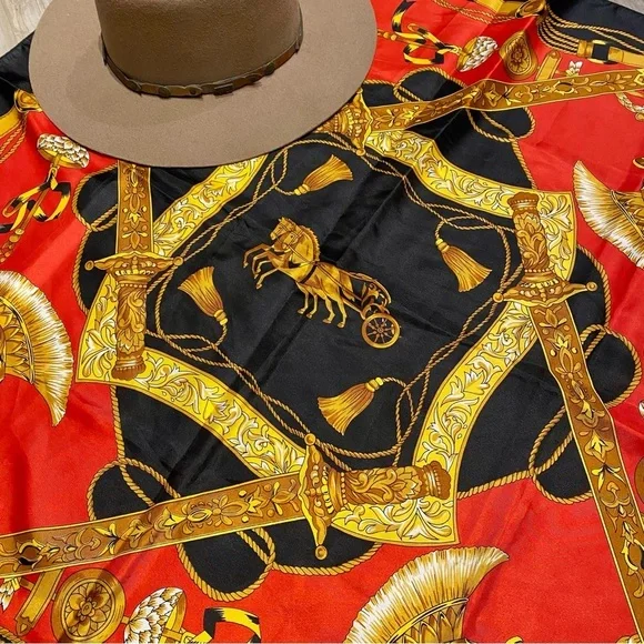 Equestrian vibe Horse scarf/wrap w country vibe - Picture 8 of 10